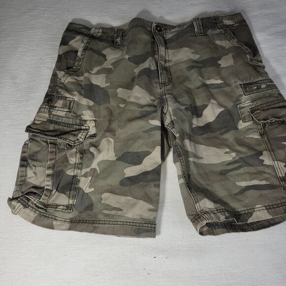 No Boundaries Shorts Mens Size 44 Cargo Hiking Camping Outdoors Camp RN 95705 - Picture 4 of 10